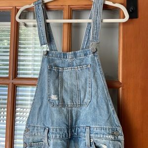 Lucky Brand boyfriend overalls. Small. Light wash.